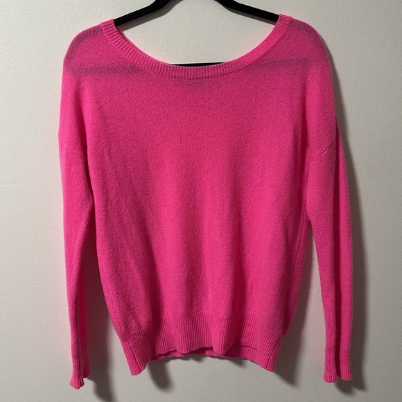 SKULL CASHMERE (XS) Pink Skull Sweater Soft Luxury Knit - Picture 3 of 13